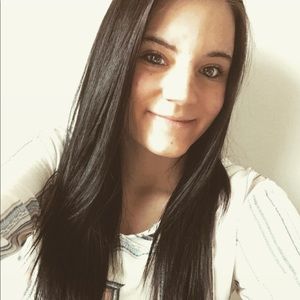 Meet your Posher, Victoria